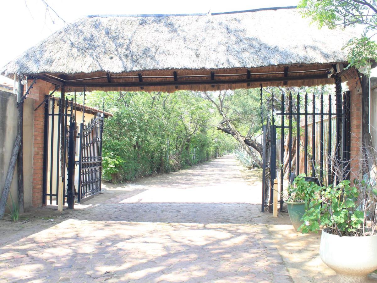 Atlantic Pearl Guest House Midrand Exteriör bild