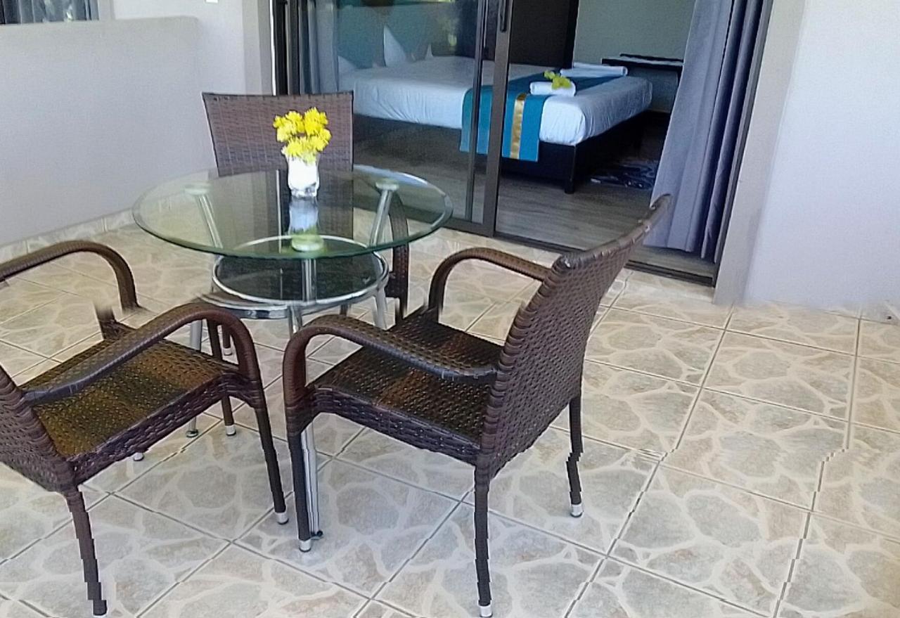 Atlantic Pearl Guest House Midrand Exteriör bild