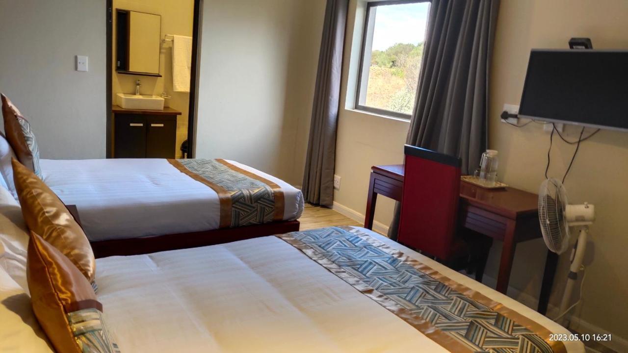 Atlantic Pearl Guest House Midrand Exteriör bild